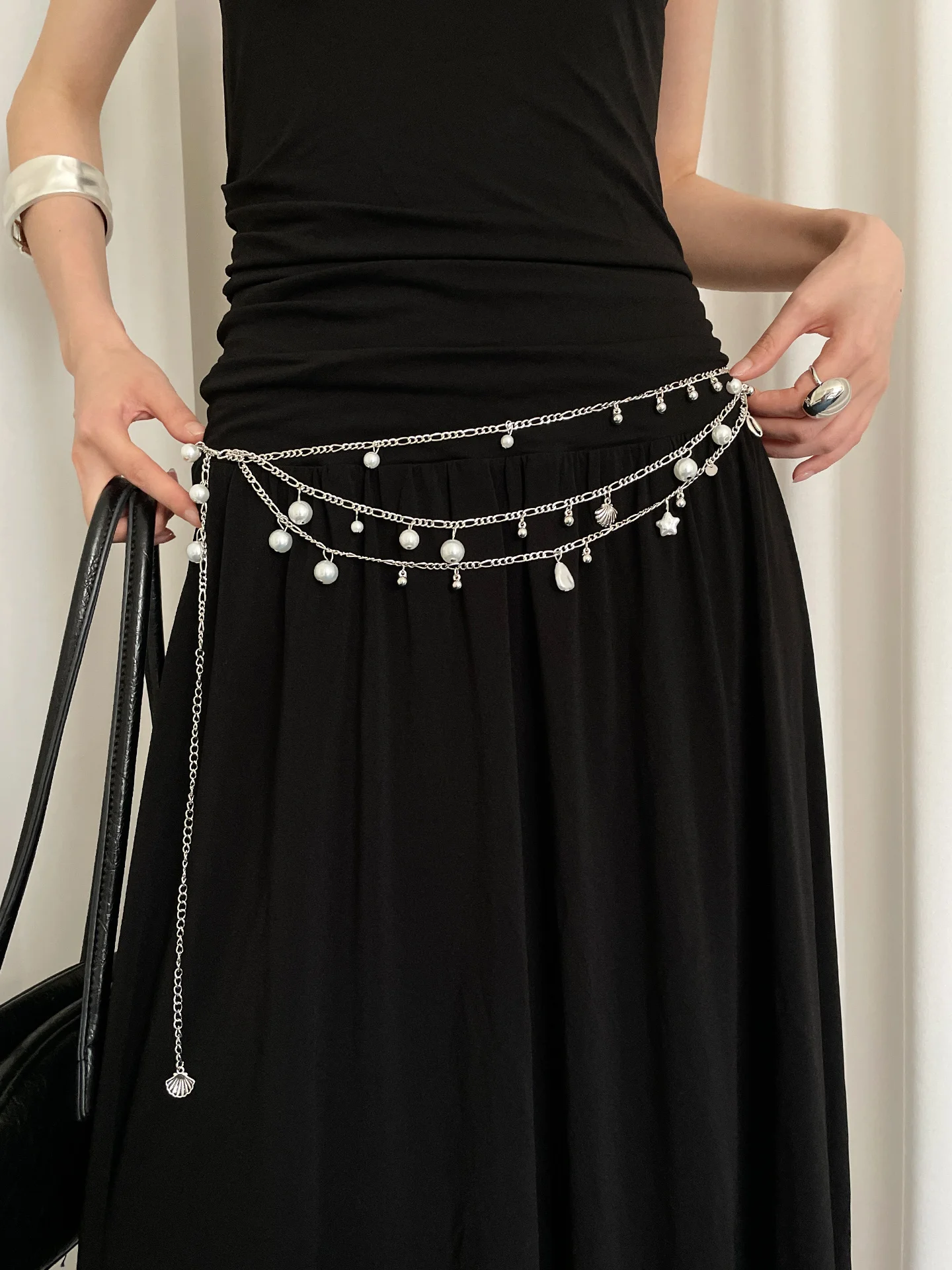 Cadena de cintura de Metal con perlas multicapa para mujer, cinturón bohemio, decoración a juego con faldas, a la moda
