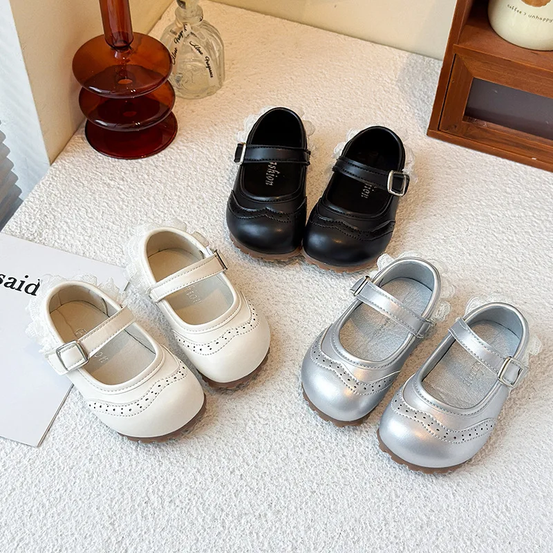 

Модные весенне-осенние повседневные новые туфли принцессы на плоской подошве для девочек, нескользящие кружевные лоферы из искусственной кожи на мягкой подошве для школьников