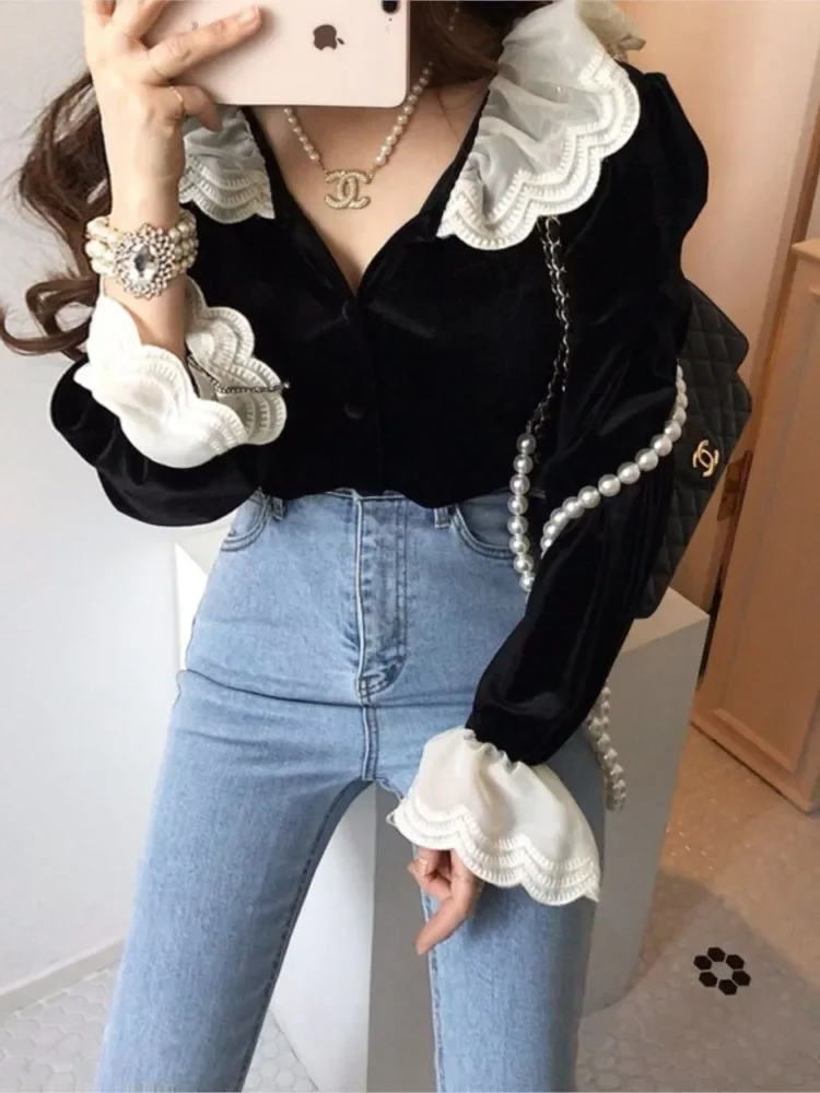 Autumn Velvet Shirts Tops Women Lace Patchwork Fashion Ruffle Long Sleeve Ladies Blouses Vintage Korean Loose Woman Shirt L169