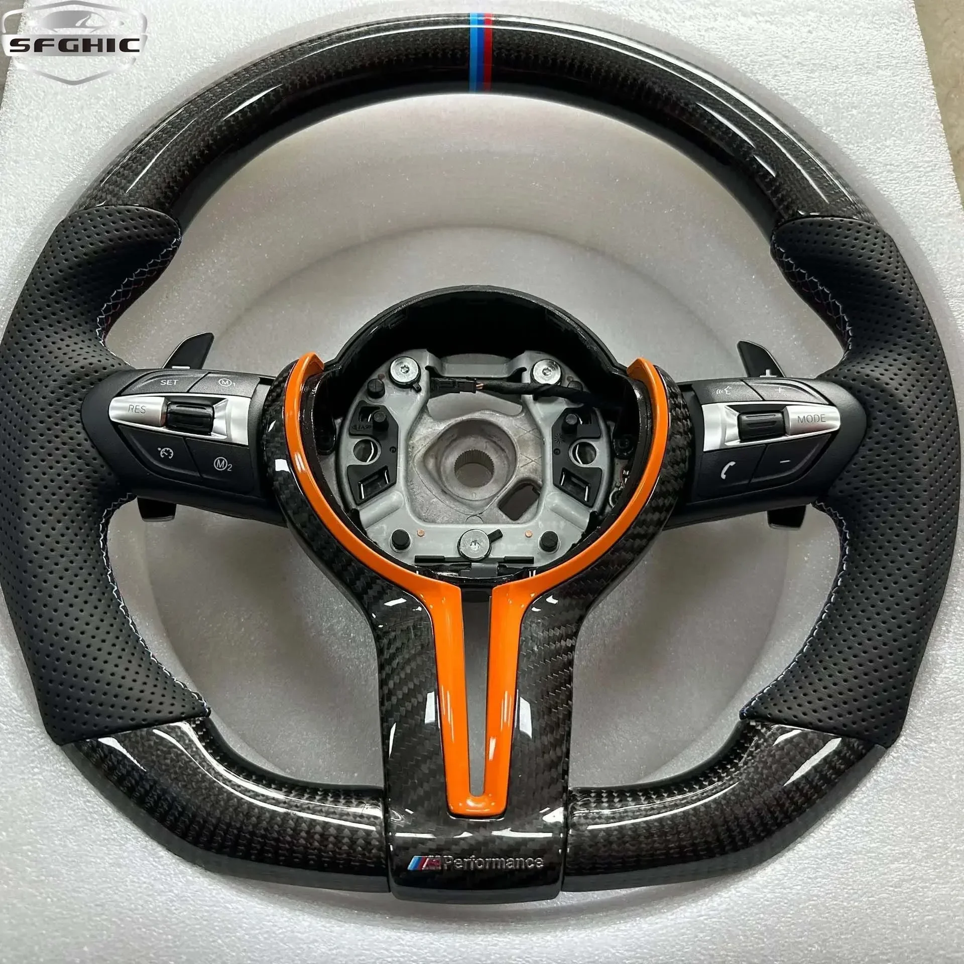 Carbon Fiber Steering Wheel For BMW M3 M4 M5 M6 F20 F16 F25 F22 F32 F02 F12 F33 F01 F30 F10 F26 F15 F80 Car Steering Wheel