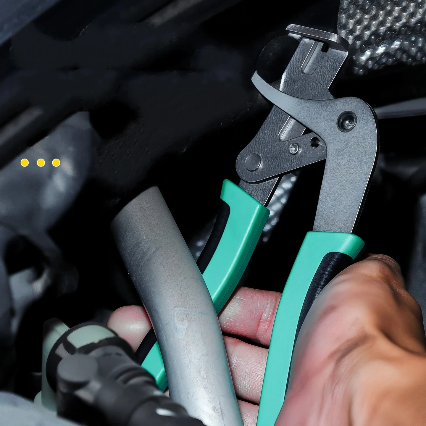

Car clamp disassembly tool with rubber fasteners and rivets used for plastic/nut disassemblycar maintenance and other hand tools