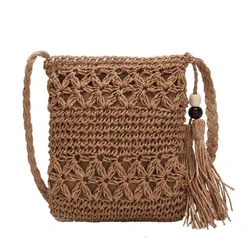 Bandolera de hombro tejida de paja para mujer, bolso cruzado de ganchillo con borlas, bohemio, de macramé