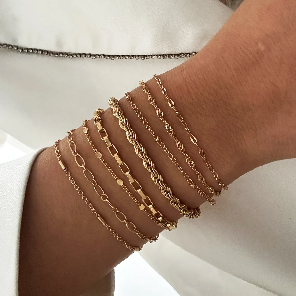 

Luxury 8-Piece Chain Set - Gold Plated Cuban Link Bracelets, Minimalist Stackable Layered Arm Candy for Women