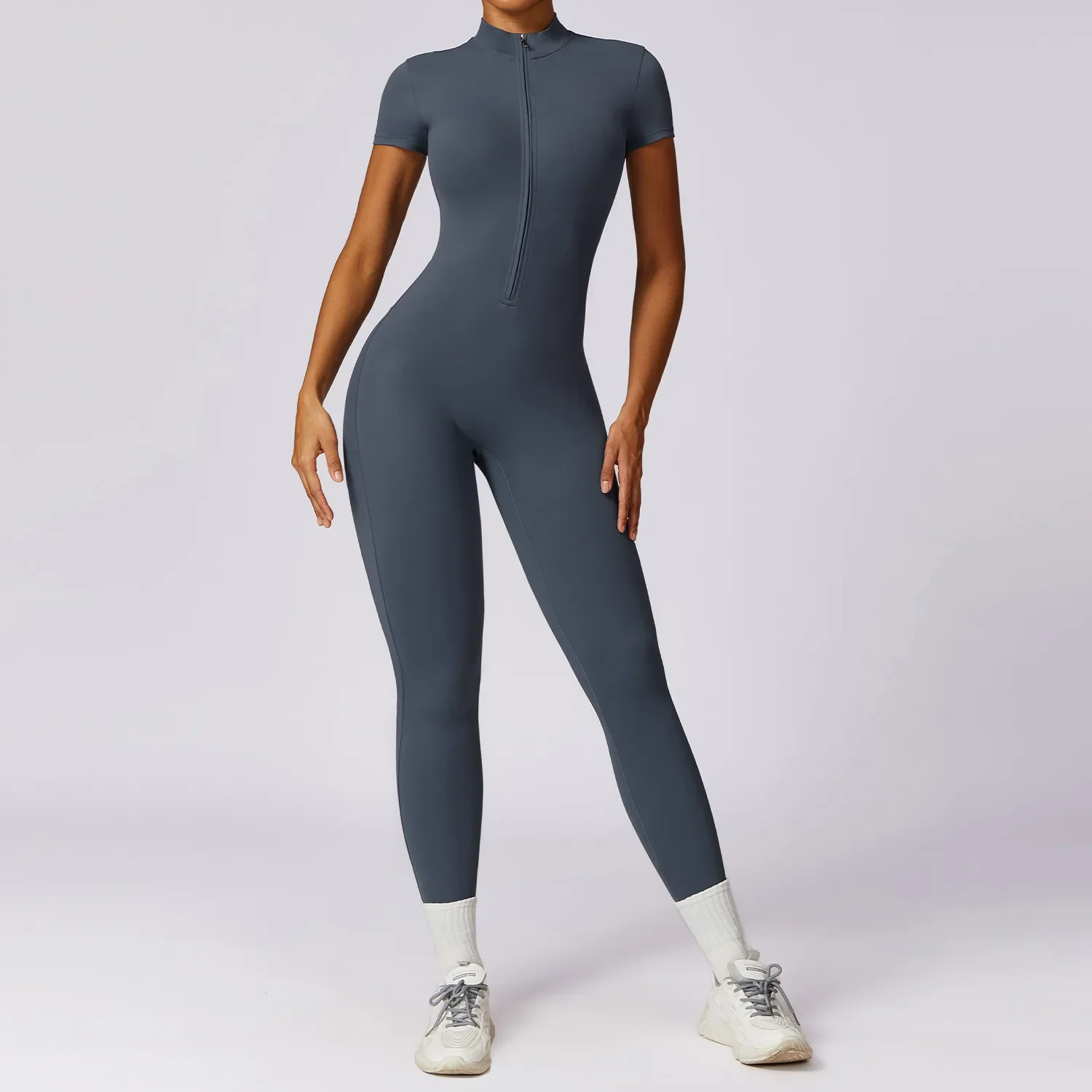 Customized LOGO women\'s European and American zipper short-sleeved nude yoga onesie fitness sports onesie tights