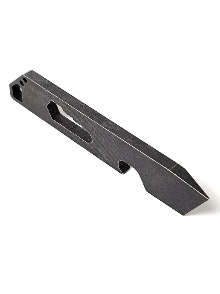 4cr13 Steel EDC Multifunctional Tool Screwdriver Pry Bar Bottle Opener Portable Outdoor Survival Storage Pry Bar Nail Remover