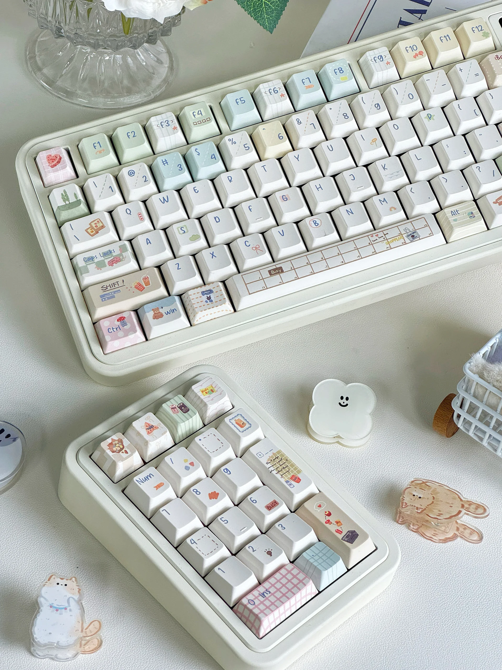 Original Pbt keyboard cap magnetic axis New milk white simple keycap For Notebook Laptop Gaming Mechanical Keyboard Keycaps