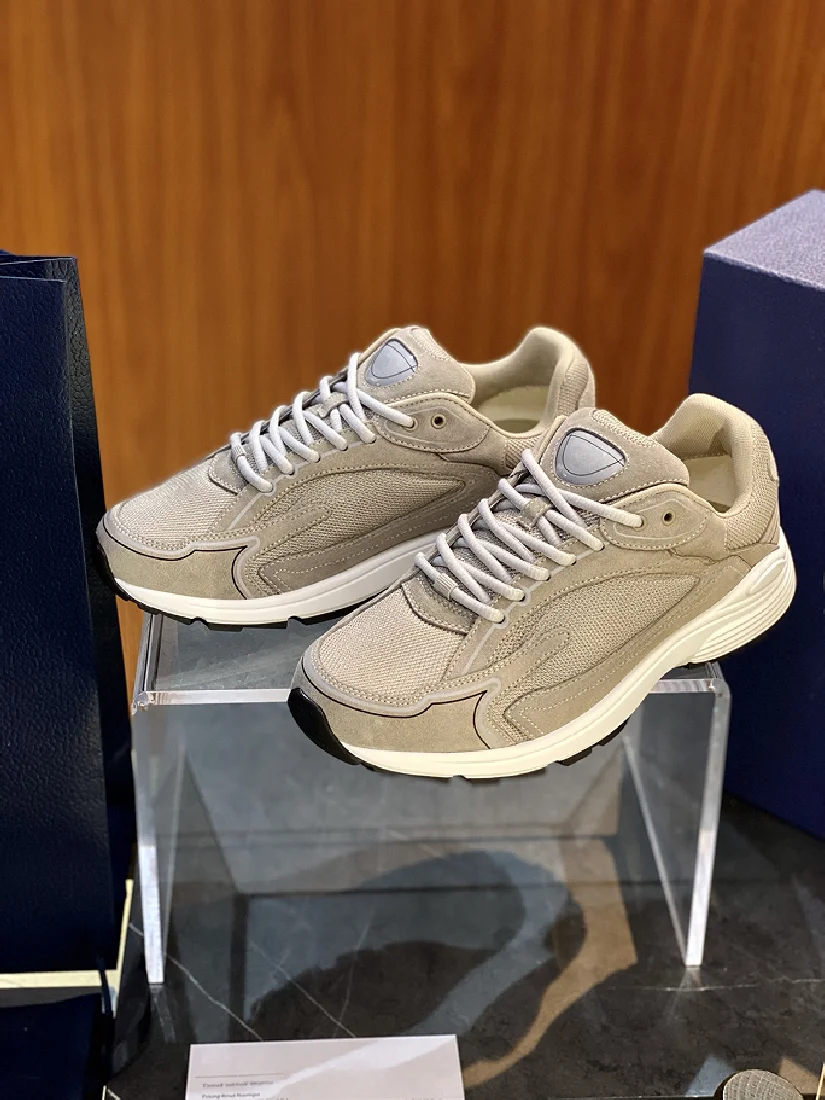 Light Step Experience Unisex Casual Board Shoes Men Women Low Cut Skate Sneakers Soft Flat Sole Anti Slip Rubber Outsole Comfort Insole Daily Walking Footwear Lace Up Shoes
