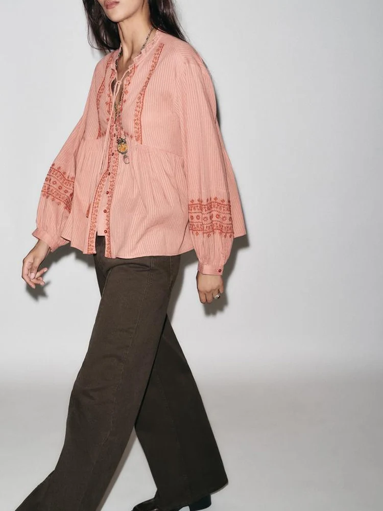 

European and American style autumn new fashion trend women's clothing contrast color embroidery long sleeve shirt