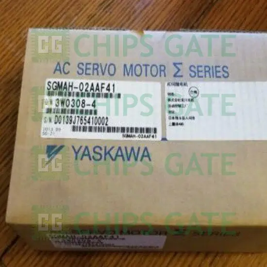 1PCS New YASKAWA servo motor SGMAH-02AAF41 Fast Ship