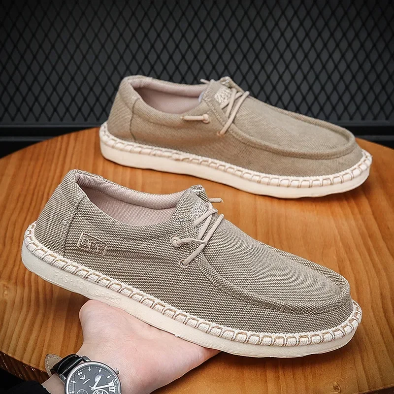 

2025 Men Plus Size Casual Denim Canvas Shoes Flat Vulcanize Shoes Fashion British Designer Breathable Light Men Sneakers Loafers