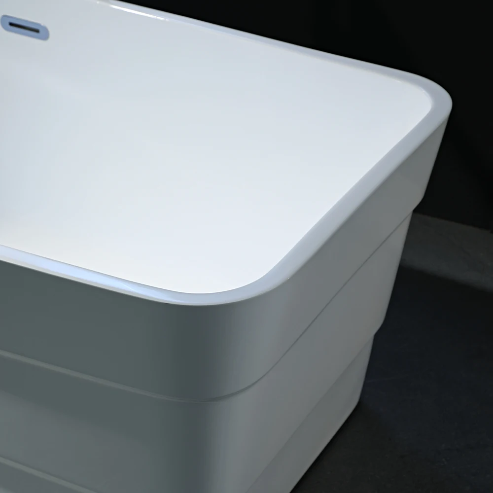 Modern Design Villa Hotel Use FreeStanding Whirlpool Bathtub Acrylic Bath Tub 1700mm