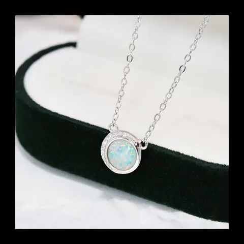 Nuovi gioielli dal design personalizzato Collana in argento S925 con eclipse lunare intarsiata con catena rotonda con ciondolo opale opale e clavicola