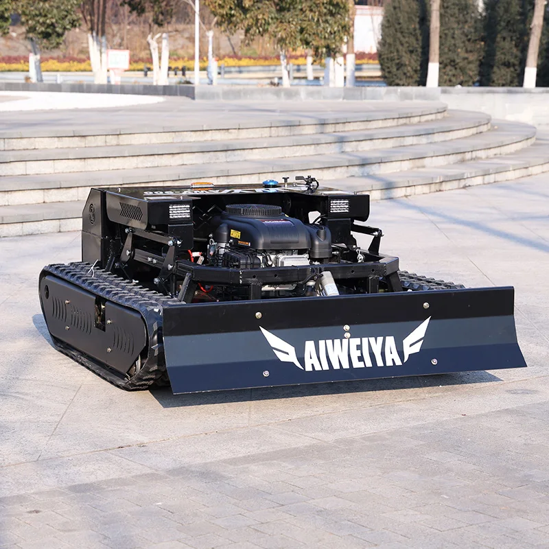 

Customized High-quality remote control lawn mower Gas engine delivers powerful performance for both rugged and level lawns.