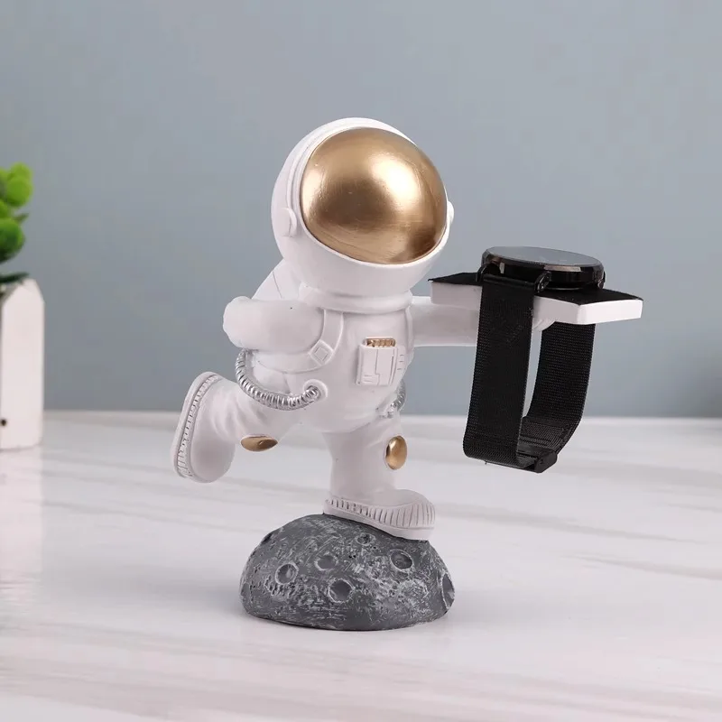 Creative Astronaut Wrist Watch Stand Resin Personalized Watch Accessories Cute Dial Holder Watch Storage Display Organizer