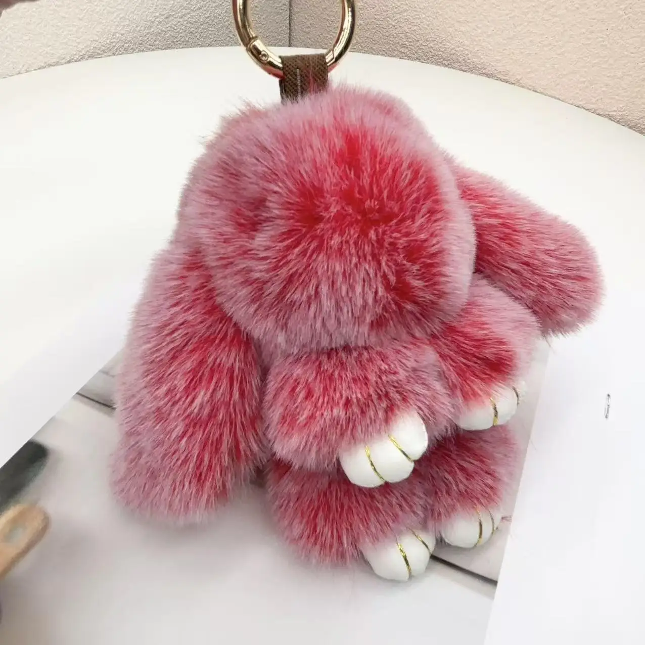 15 cm mehrfarbiger Kaninchen-Schlüsselanhänger, niedliches Plüsch-Häschen-Puppenspielzeug, flauschiges echtes Fell, Pompon-Häschen-Schmuckstück, süßer Ring auf Tasche, Autoschlüssel-Anhänger