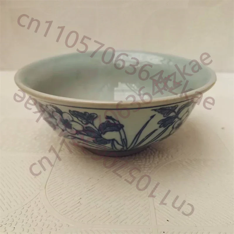 Antique Chinese Porcelain Bowl Blue And White Grass Flower Pattern Traditional Asian Kitchenware Collectible Dish