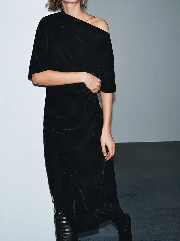 الراقية شتاء جديد غير رسمي ort-Sve المخملية الدكتور للنساء ZA2025 Ele Faionable ملابس السيدات المرحلة العرقية زي