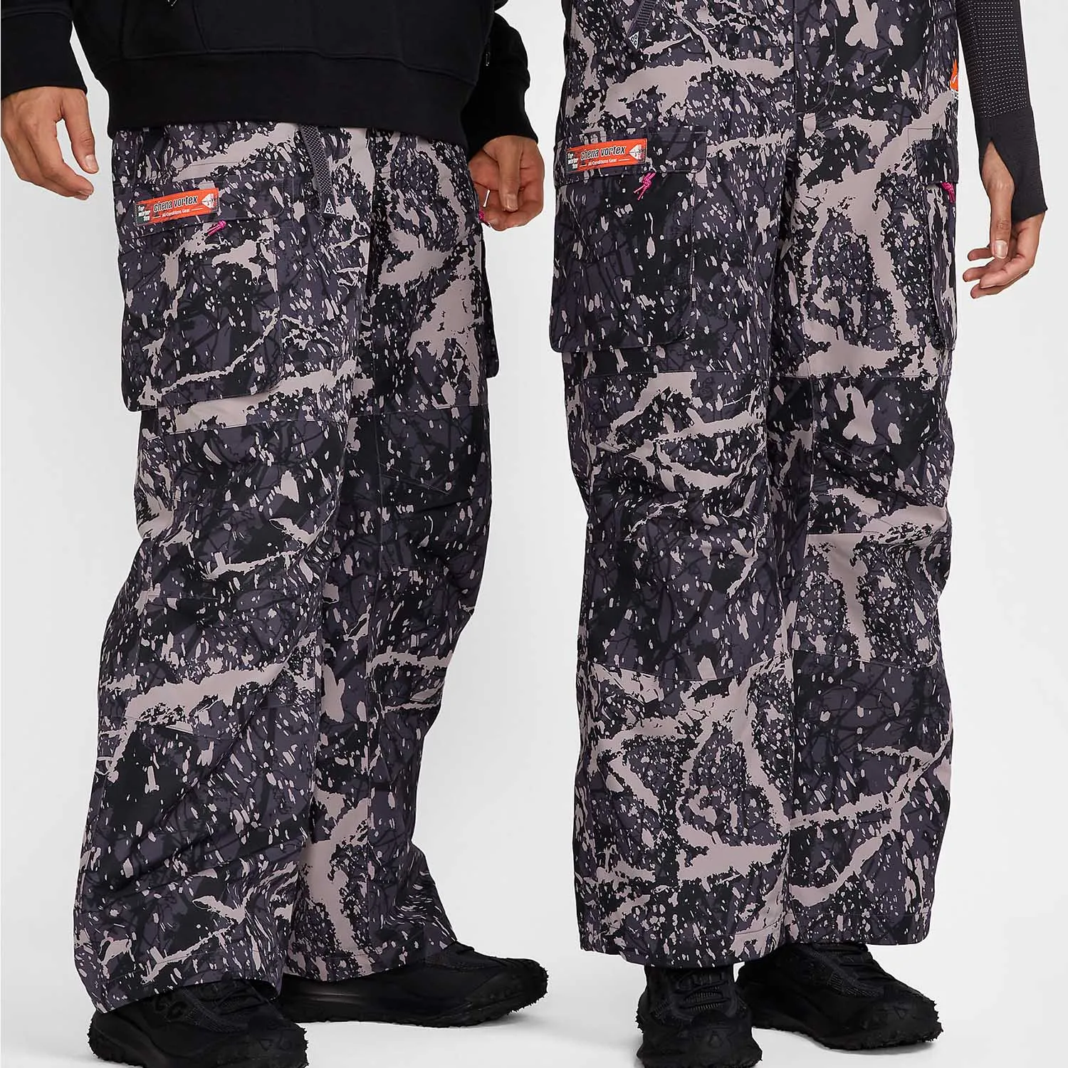 

Nike genuine STORM-FIT ACG Unisex Windproof Outdoor Fashion Pants FV8842-573