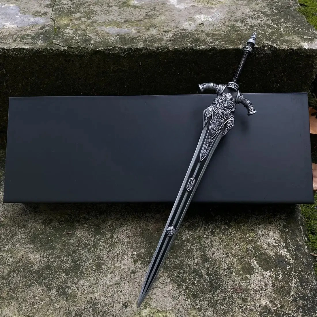 30cm 다크 소울즈 울프 나이트의 대검 무기 모델 게임 주변 장난감 검 무딘 데스크탑 장식 소품 소년 선물