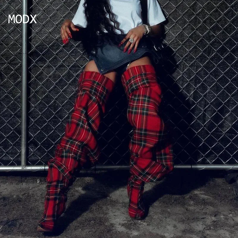 

2025 Women Grid Sexy High-heeled Pleated Over The Knee Banquet Boots Women's Fashion Week Walking Shoes 44