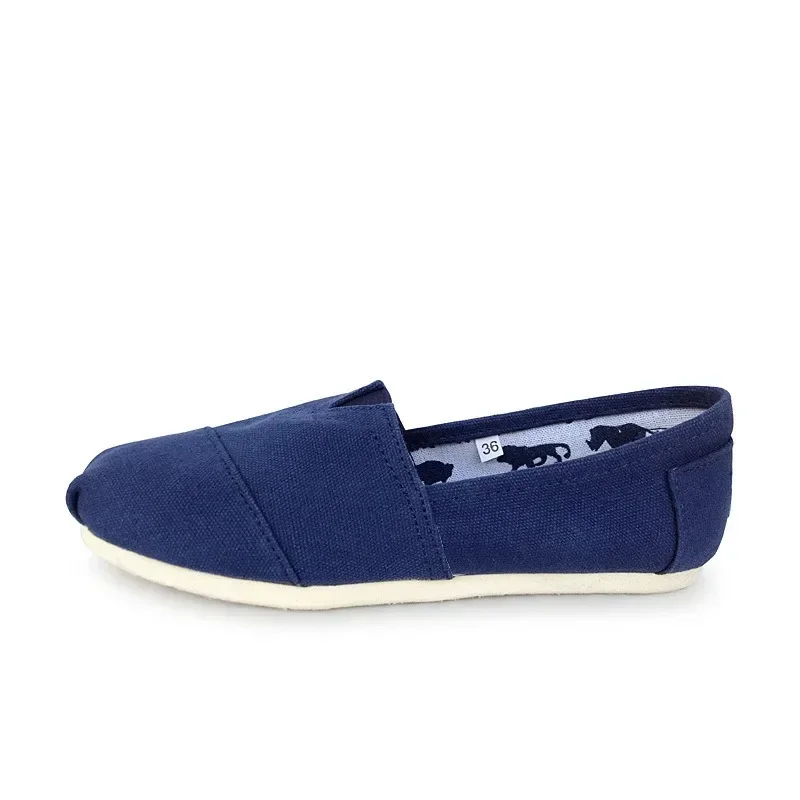 Mocasines azules de verano para hombre, zapatos planos clásicos de lona, zapatos informales cómodos y transpirables para mujer, alpargatas sin cordones