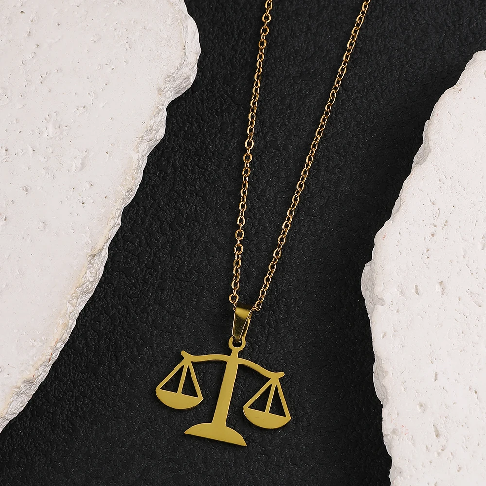 قلادة بتصميم ميزان من الفولاذ - مراجعة Steel Chain وسعره