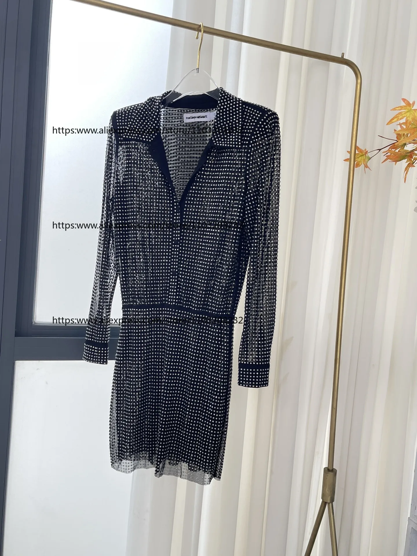 

Black Long Sleeve Diamonds Bodycon Mini Dress