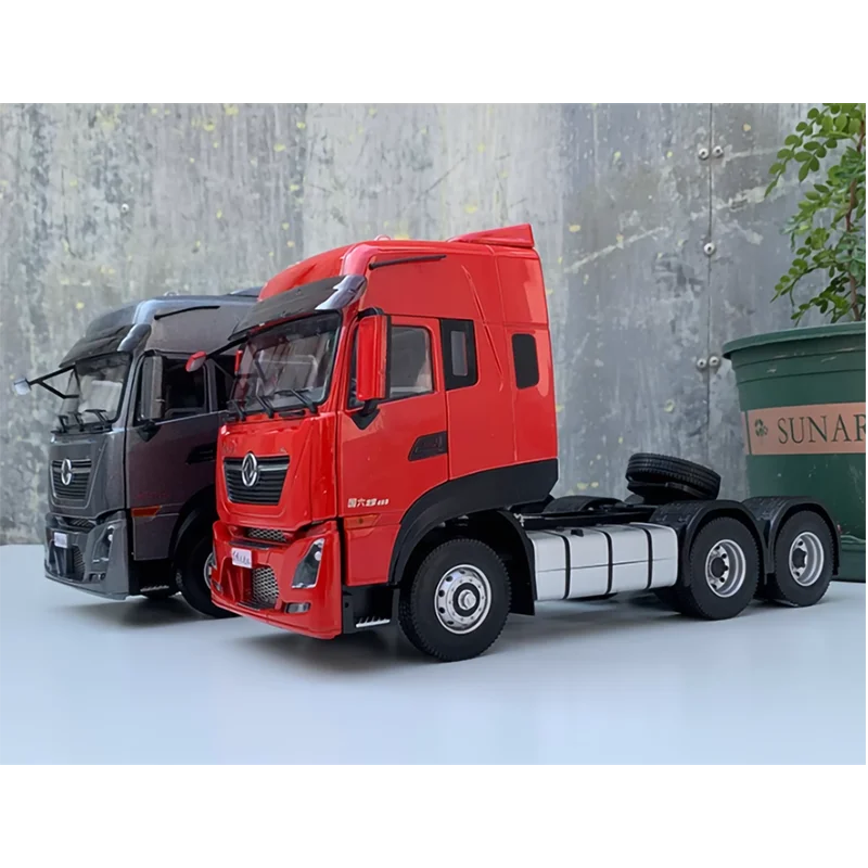 Diecast 1: 24 Scale Dongfeng Tianlong KL KX Tractor Head Heavy Truck Engineering Vehicle Alloy Simulation Model Decoration Toy