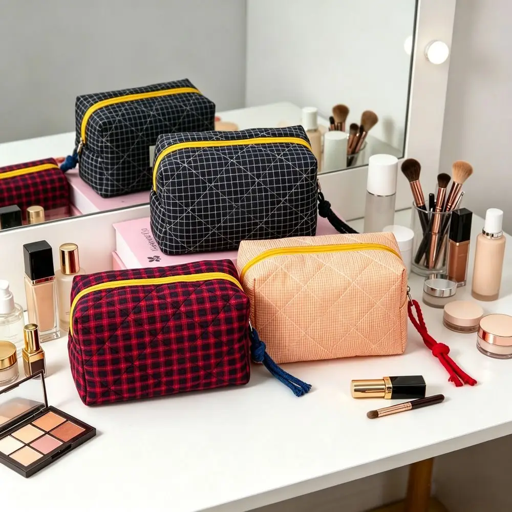 Multi-Purpose Quilted Plaid Makeup Bag Zipper Design Large Capacity Cosmetic Bag Toiletry Bag Women Girls