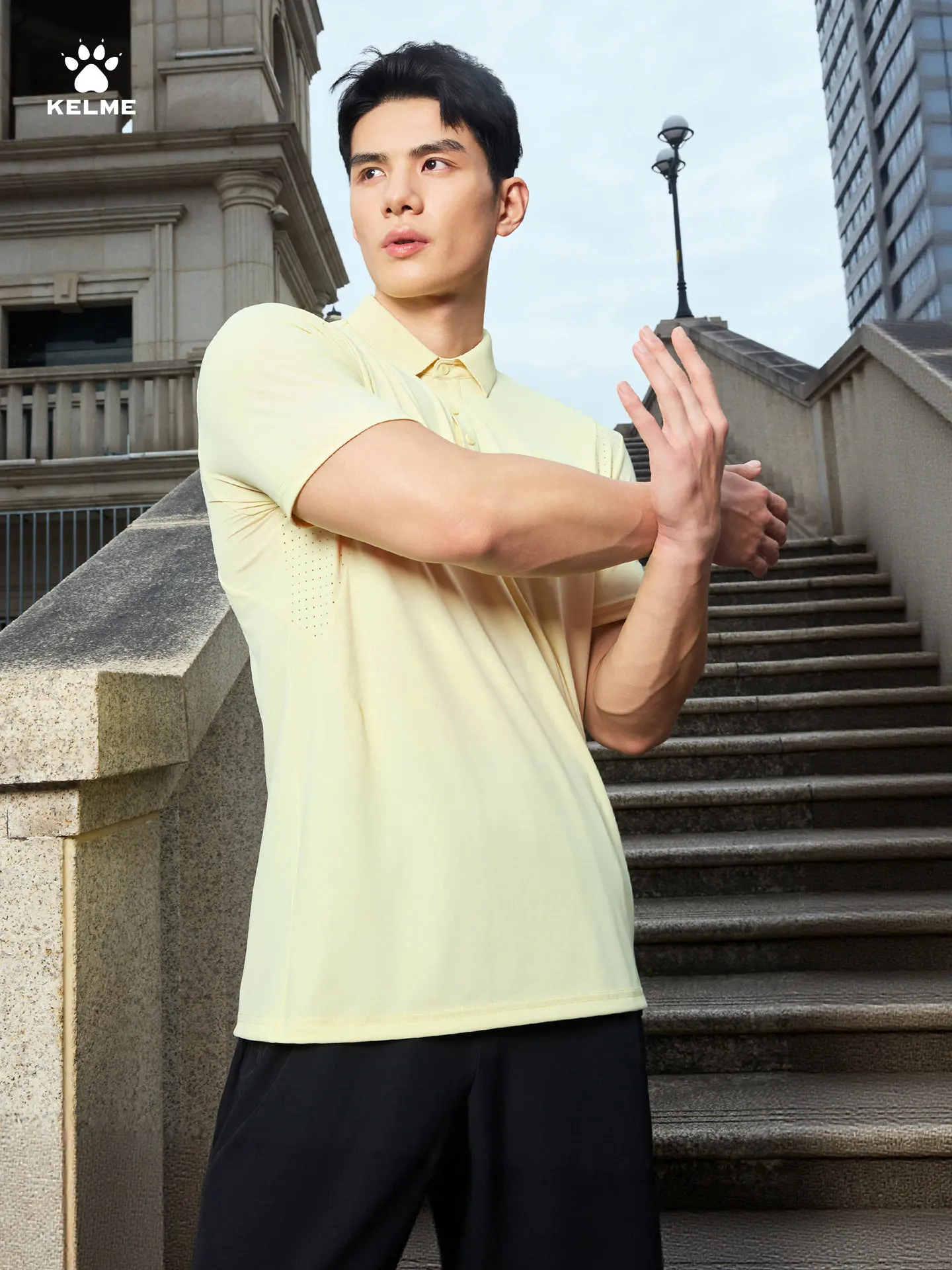 Kelme Men's Sports Polo Shirt Outdoor Fitness Running Sweating Top Fitness Breathable Collar Short Sleeve Business T-shirt