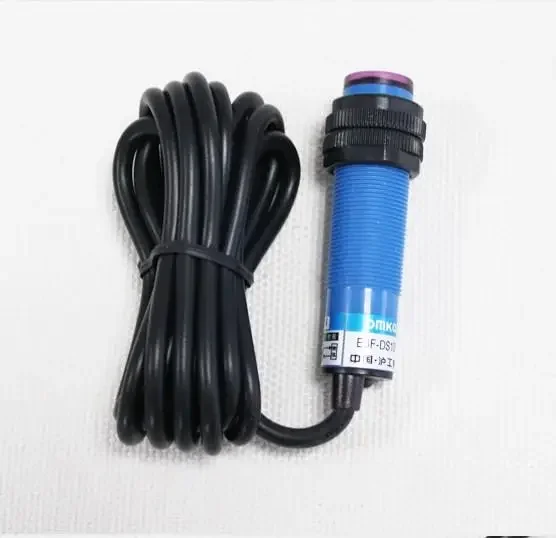 

3pcs new omch E3F-DS10C4 E3F-DS10C1 E3F-DS10B2 E3F-DS10C2 E3F-DS10N12 E3F-DS10P1 E3F-DS10P2 M18 photoelectric switch