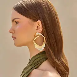 French catwalk exaggerated brass geometric earrings small high-grade sense irregular twisted earrings women's fashion jewelry