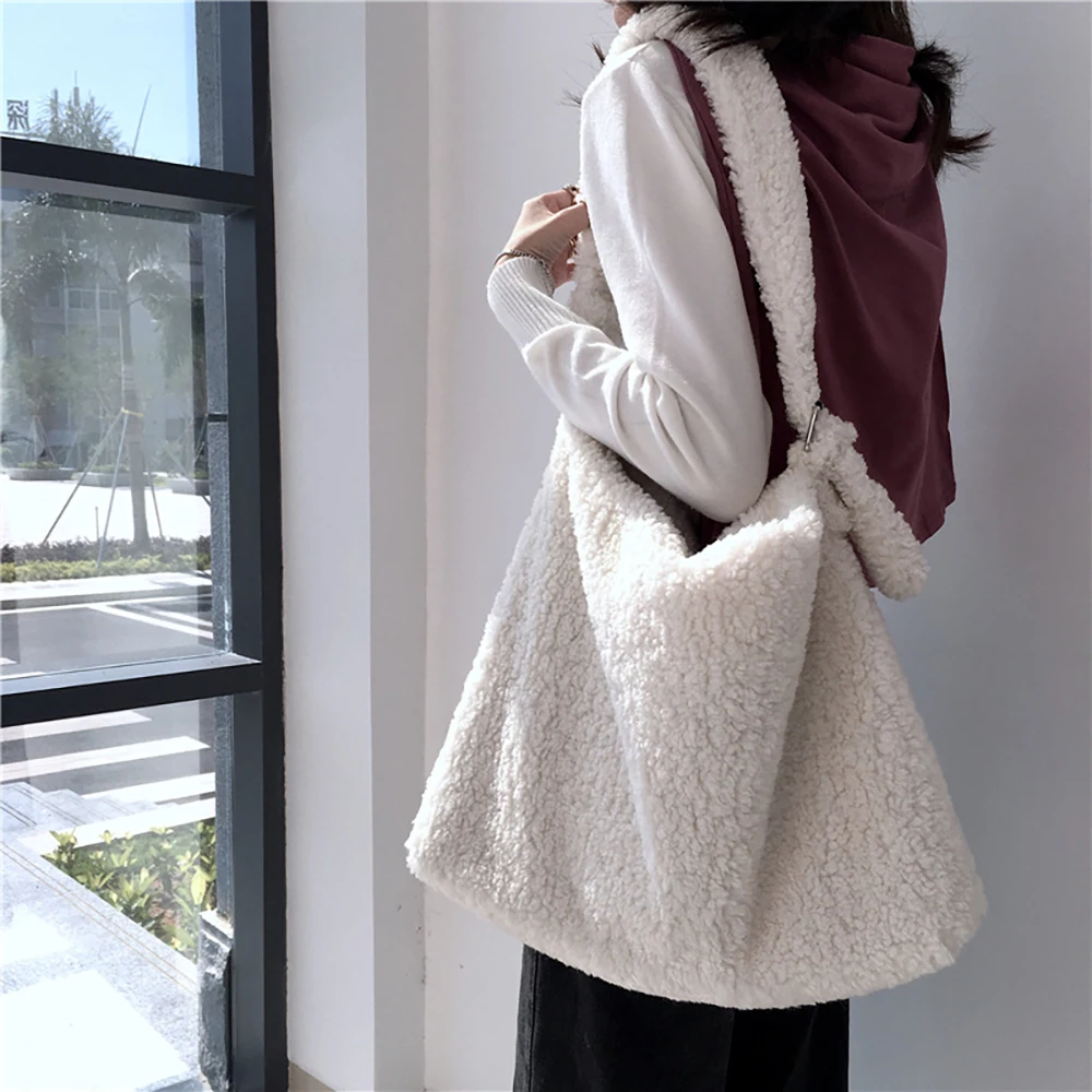 Female Bag Soft Plush Aslant Bag Shoulder Bag Large Capacity Artificial Lambs Wool Women Design Casual Large Tote Shopping Sac