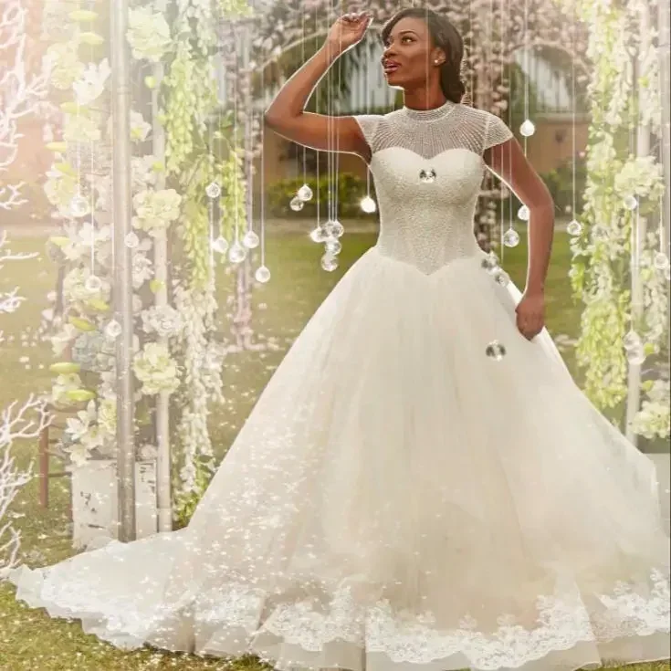 

Customized Ball Gown Wedding High Neck Cap Sleeves Sequins Beaded Appliques Tulle Black Bridal Dress African