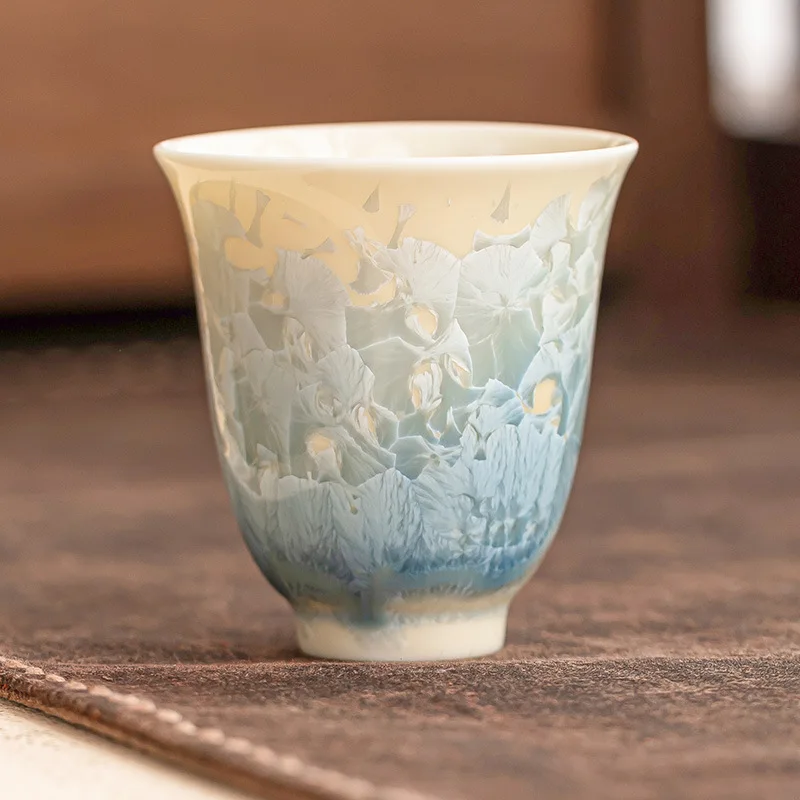 Crystal glaze lake green fragrant cup Kung Fu teacup ceramic household tea cup tea cup high-grade light luxury master cup