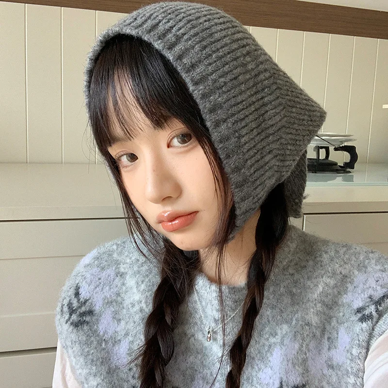 

Korean Simple Button Design Triangular Hair Scarf Autumn and Winter Vertical Pattern Warm Ear Protector Knitted Hat for Women's
