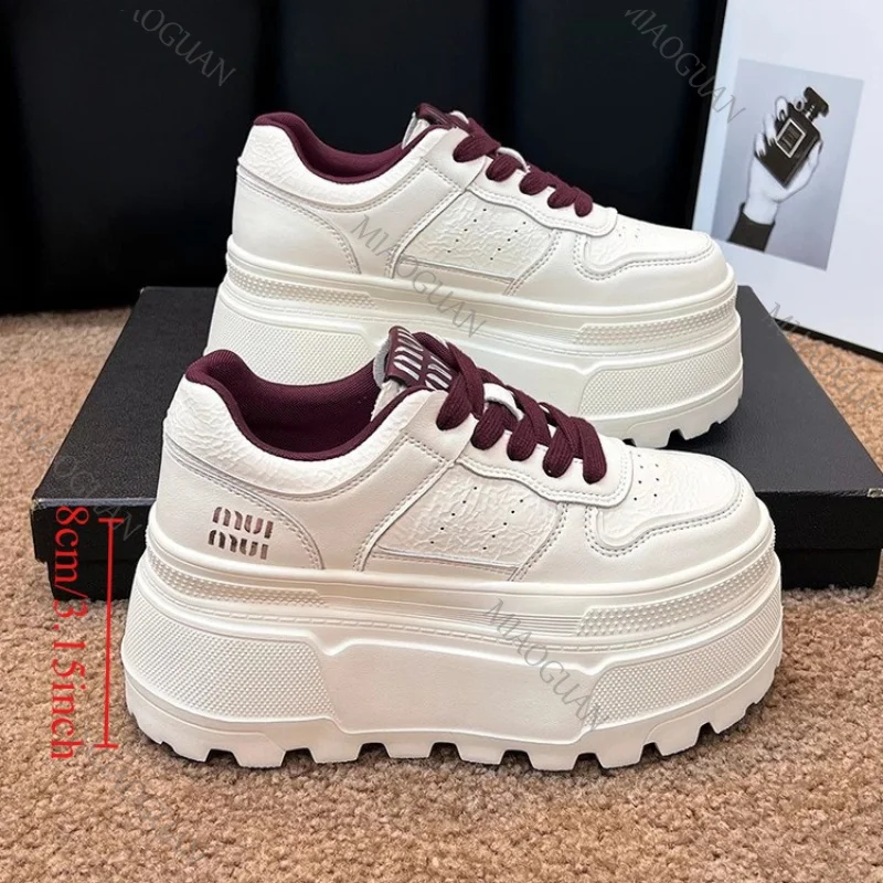 8CM Plateau-Sneaker für Damen, Keilabsatz, atmungsaktiv, bequem, versteckter Absatz, vulkanisierte Damenschuhe, Schnürschuhe, vielseitiges Schuhwerk