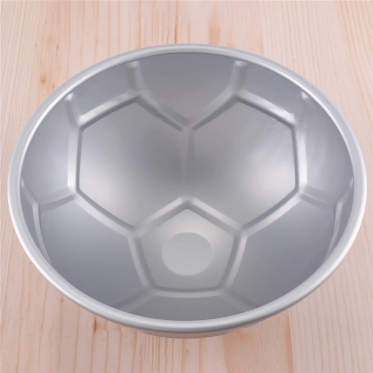 

1 PCS 3D Half Round Ball Shaped Football Cake Mold 8 inch Thickening Aluminum Alloy Mould Birthday Baking Pan