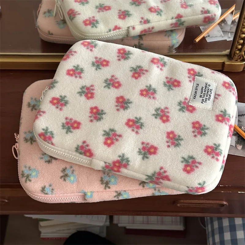 

Cute Floral Plu Protective Case Ins Sle Inch Notebook Storage Bag Women's Tablet Cuter Bag Inner Bag Accories