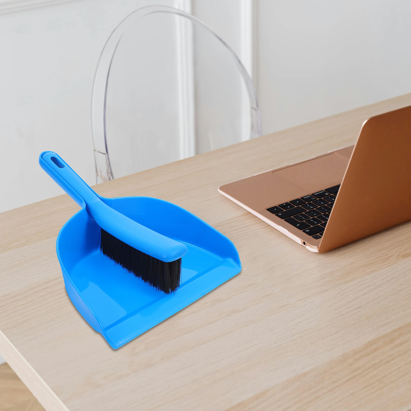 

1 set Pool Table Cleaning Kit Mini Broom Dustpan Small Blue Brush Set for Billiard Snooker Desktop Corner Tools