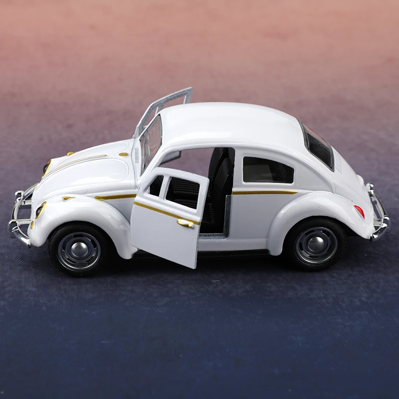 (Corrugated Box) 1/38 Scale, Vintage Bug Style Classic Car Toy Car, Powerful Spring, Metal Casting, Boy's Toy, the Best Gift.