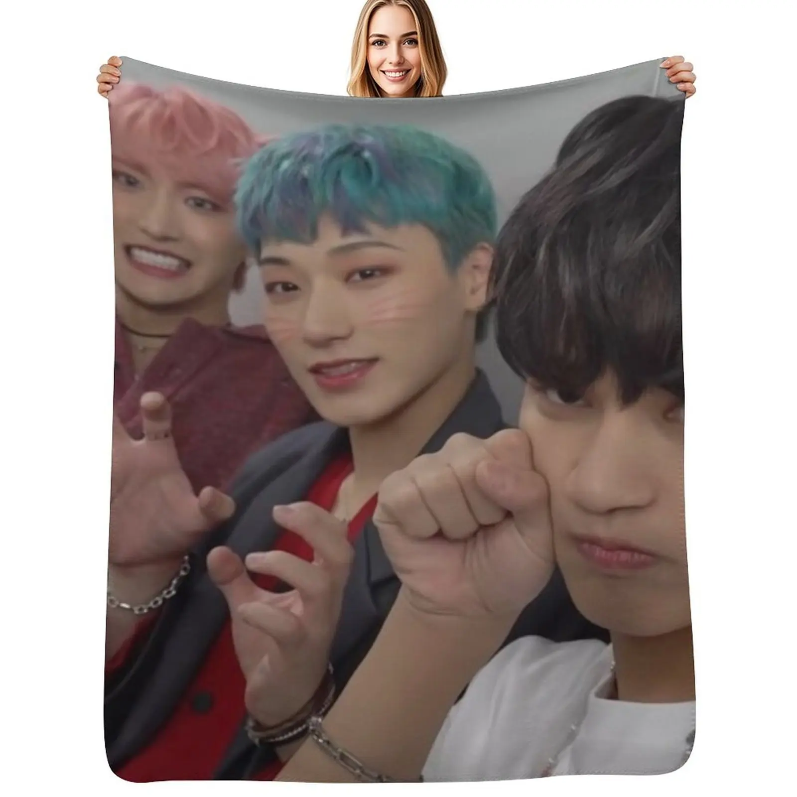 

Cute Ateez Throw Blanket Heavy Weighted Sofas christmas decoration Blankets