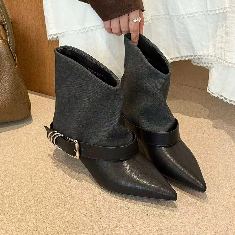 أشار تو حذاء من الجلد للنساء أحذية بكعب أنيق 2025 مصمم مضخات المصارع الأحذية الجديدة الفاخرة مضخات ريترو موهير بوتاس