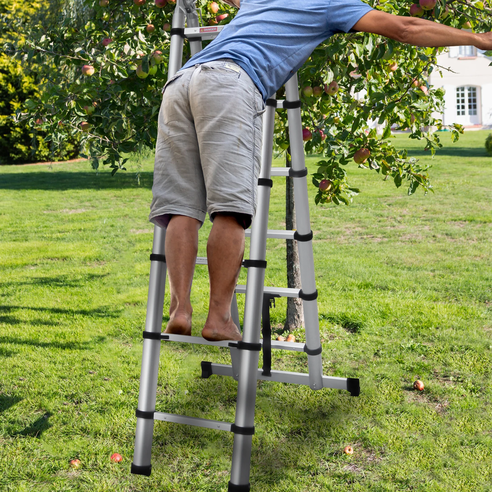 Aluminum 3.8m/12.5ft Folding Telescopic Ladder Extendable 16 Steps, Can Be Straight Or A-Frame Ladder, 150KG Capacity