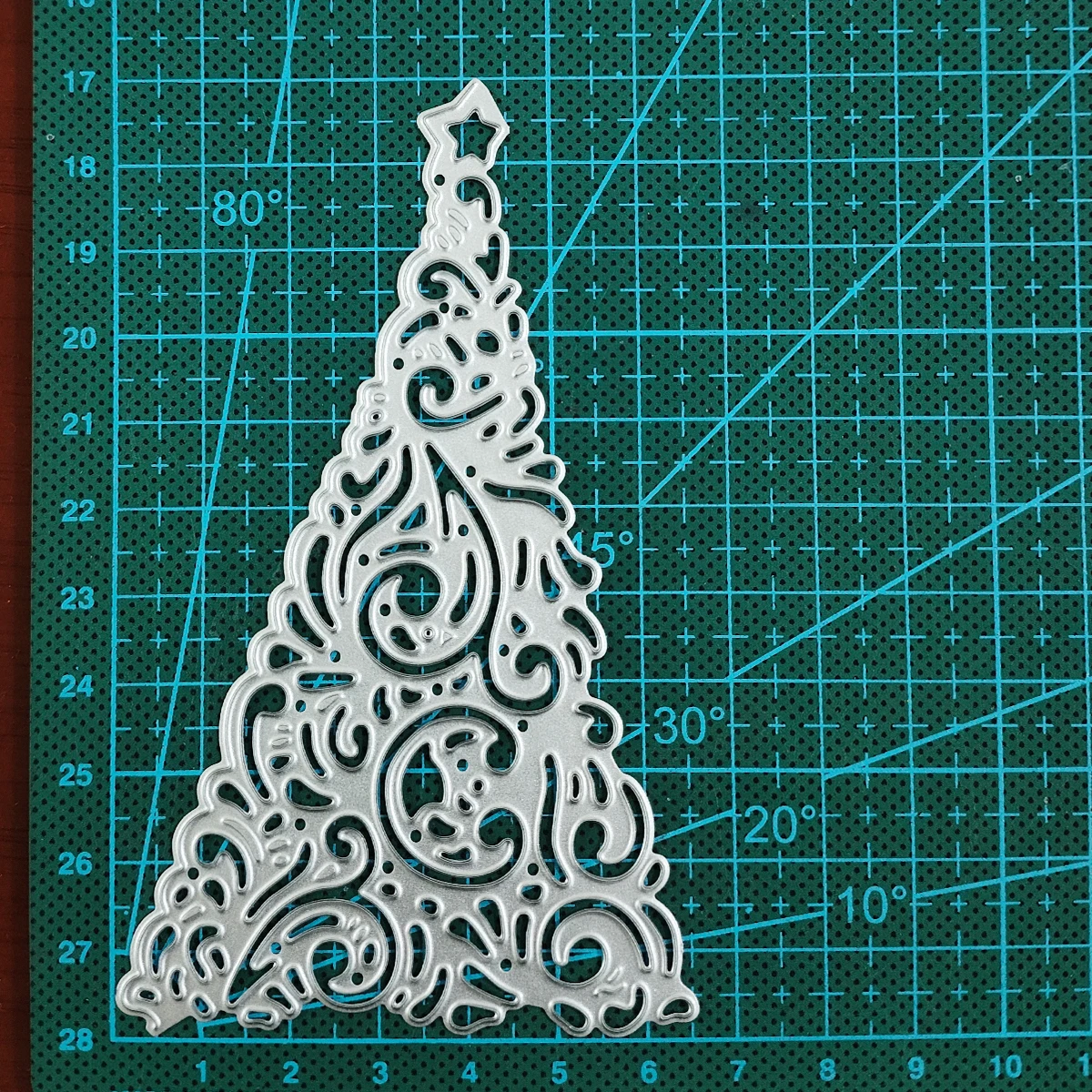 Christmas Tree Edge Metal Steel Frames Cutting Dies DIY Scrap Booking Photo Album Embossing Paper Cards Making