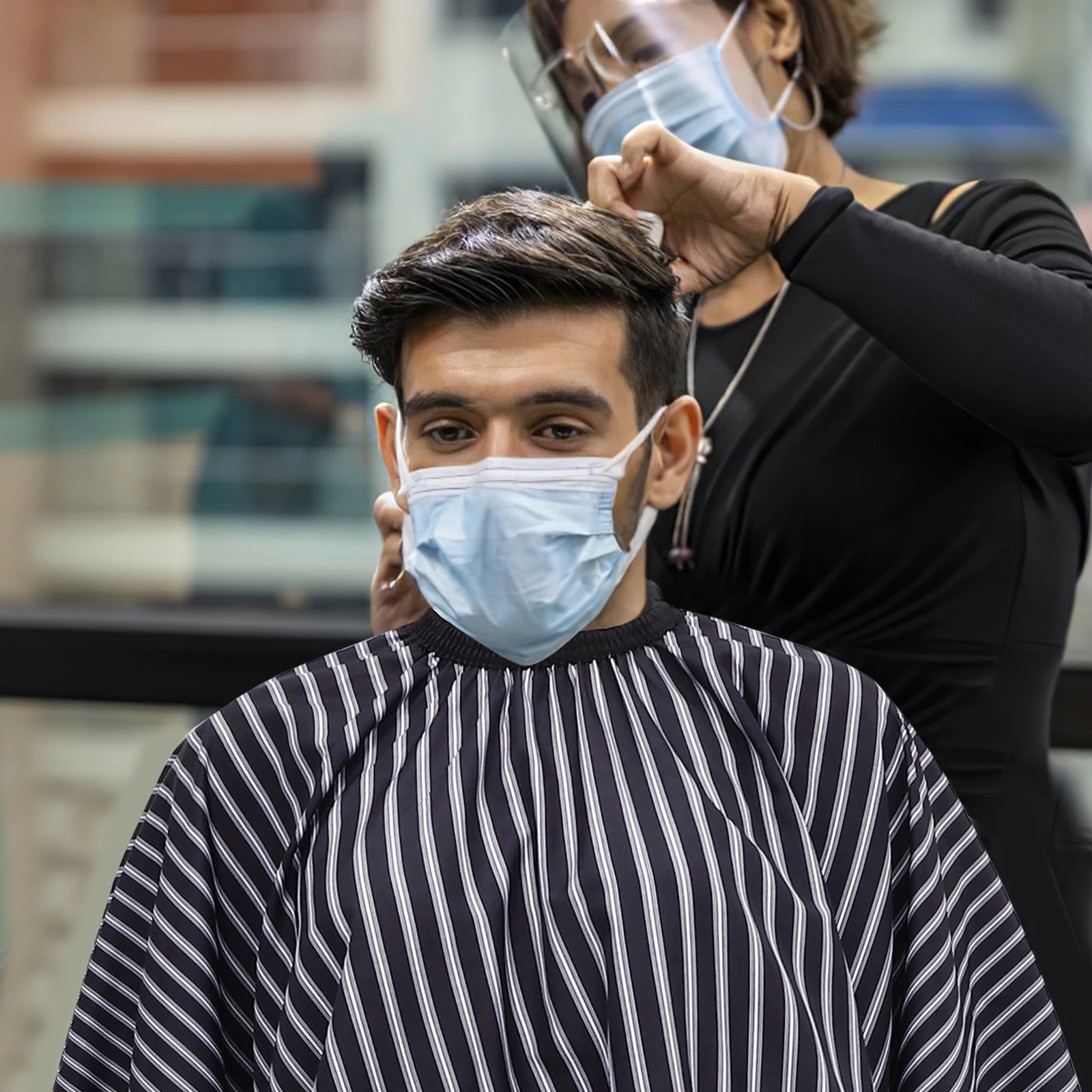 

Black Striped Barber Cape Adjustable Elastic Neck Dusting Brush Hair Cutting Coloring Salon Static Free Non Sticky Hairdresser