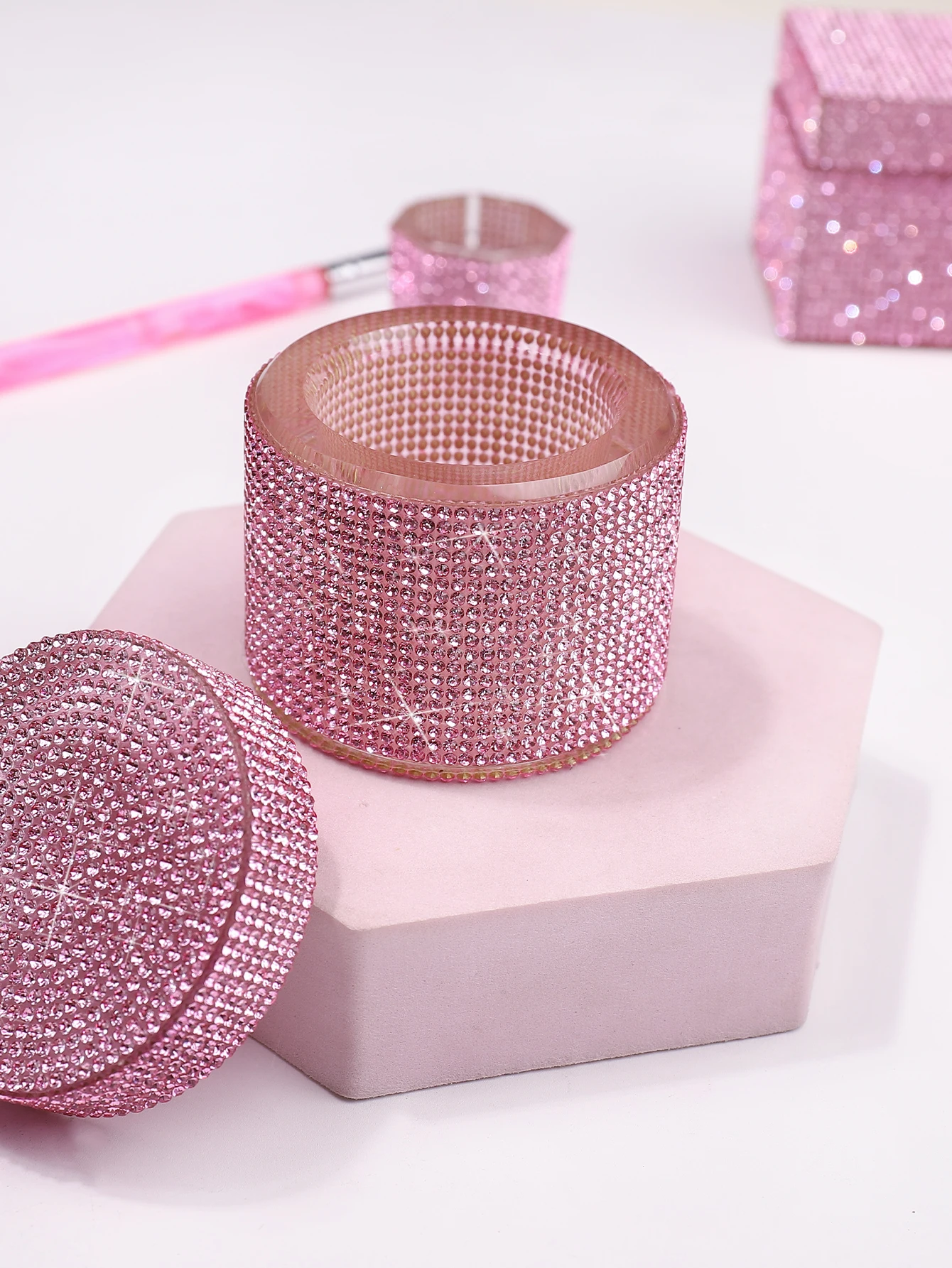 1pcs Pink Rhinestone Diamond Nail Art Pen Cleaning Cup Bling Luxury Manicure Tools Organizer Box for Nail Salon