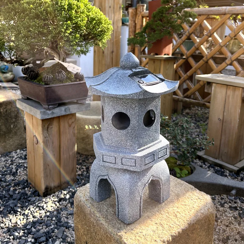 Small hexagonal solar palace lamp garden villa courtyard decoration resin handicraft ornament Japanese retro