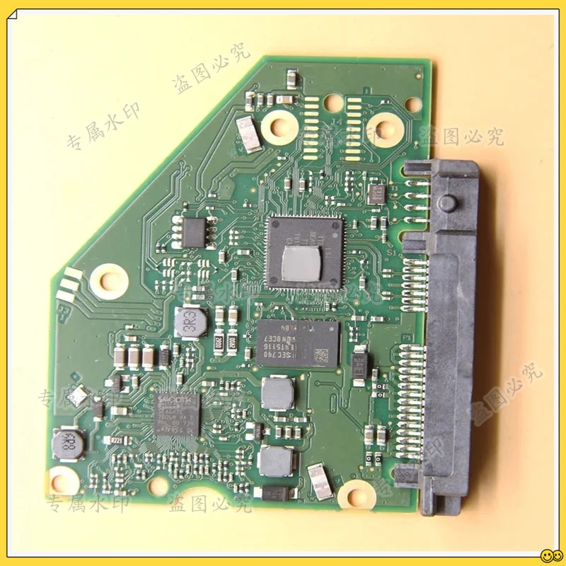 

Плата управления жестким диском Seagate / 100788341 REV C / ST4000DM005, ST4000VX000 / 7093 B, 8340 G