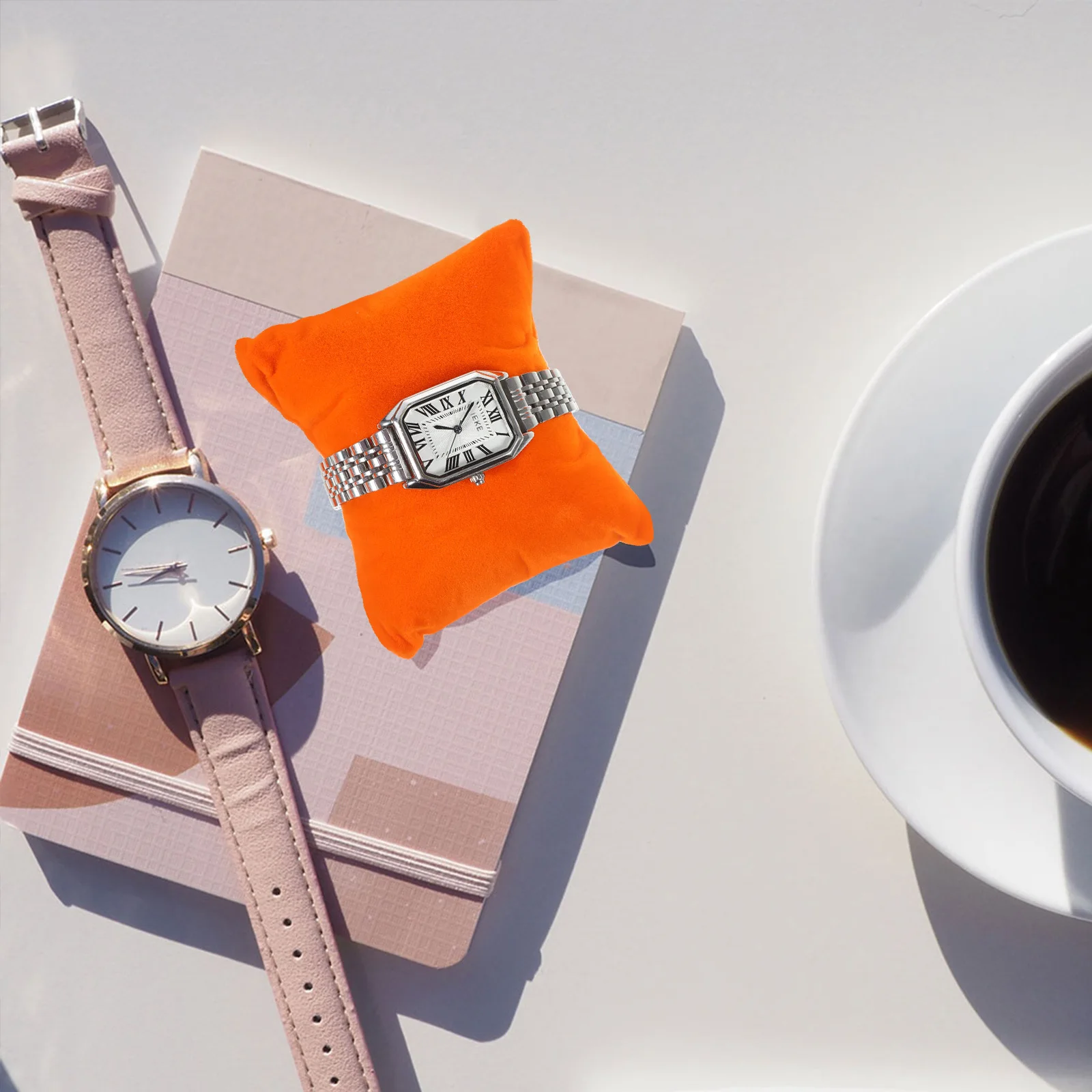 

Набор из 6 маленьких подушек-вкладышей для ювелирных изделий: защитные подушечки из шелковой ваты для часов, браслетов, демонстрационные подушки, вкладыши для часов, подушечки для наручных цепочек